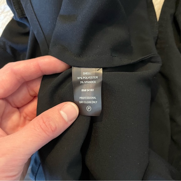 Calvin Klein button up / button down size M - Picture 3 of 3